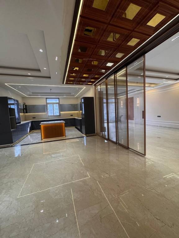  rich elegant floors Dining Area