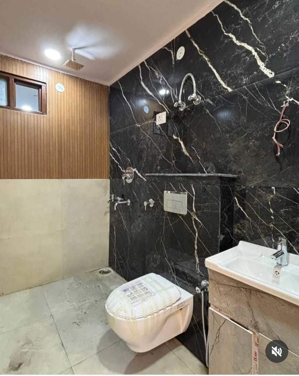  affordable floors Bathroom