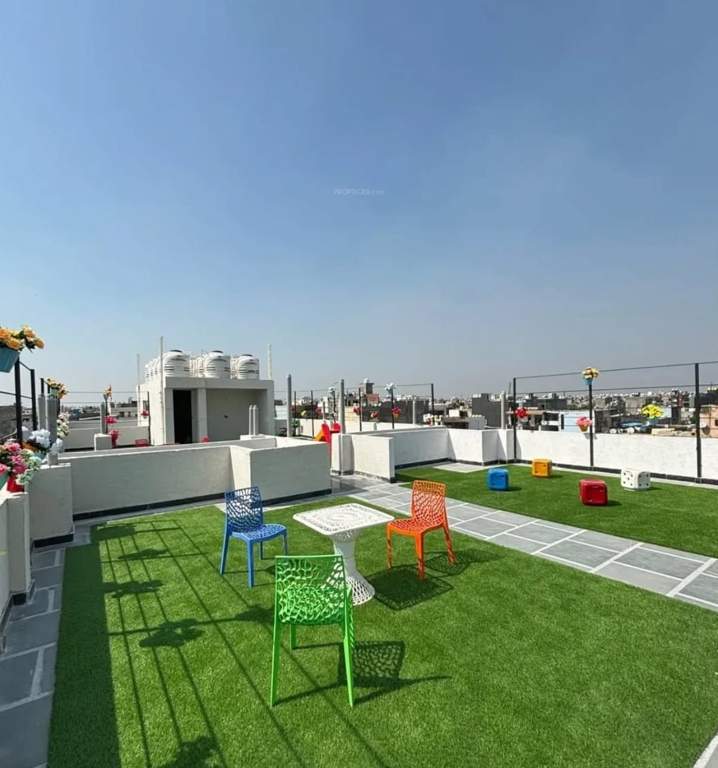  luxurious floors Others