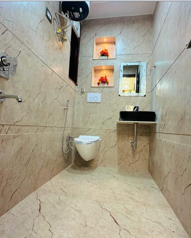  affordable floors Bathroom