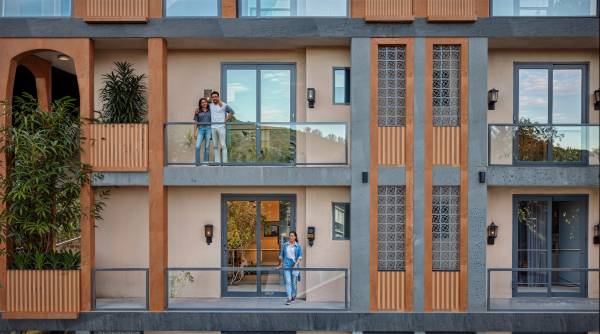 Balcony vanya Balcony