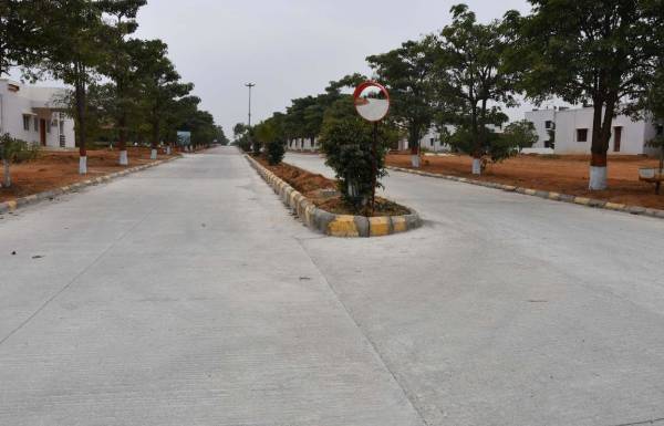  city-1 Internal Roads & Footpaths