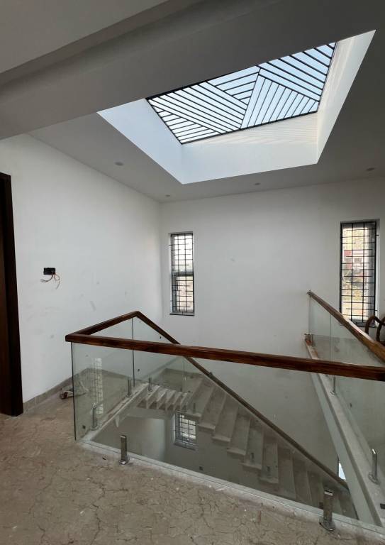  taza manor ii Others