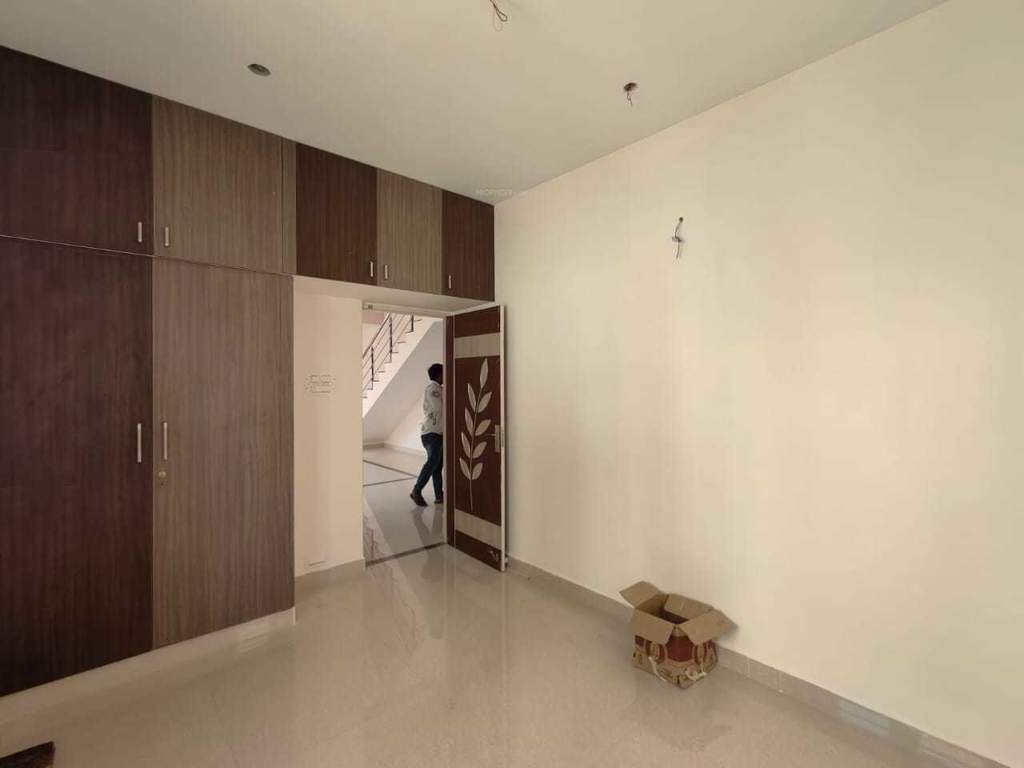  s m villa gerugambakkam Bedroom