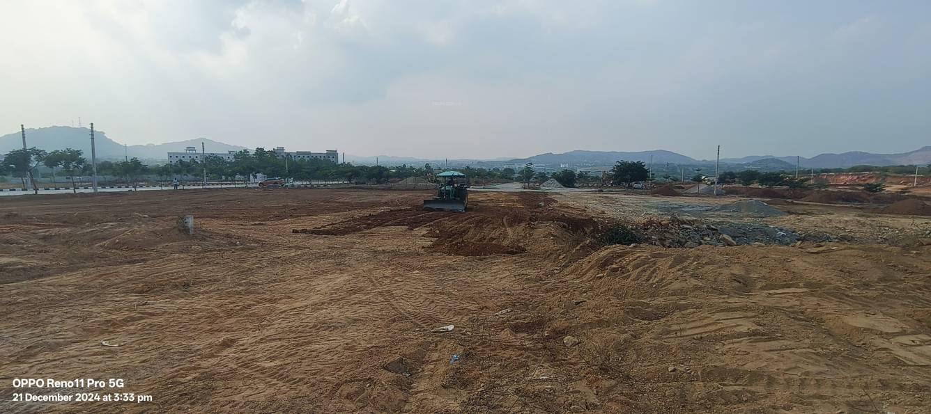  jbs janani green city Plot