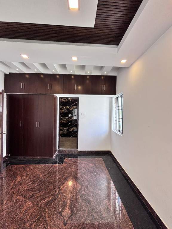  majestic lotus Bedroom