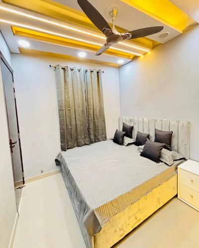  shiv-mahima-luxury-floors Bedroom