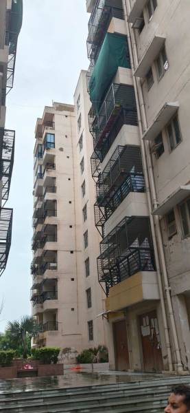 Balcony landmark-tower-phase-1-2-3 Balcony