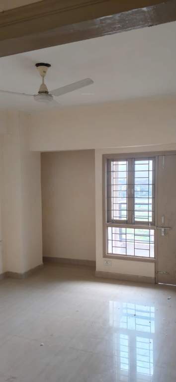  landmark tower phase 1 2 3 Living Area