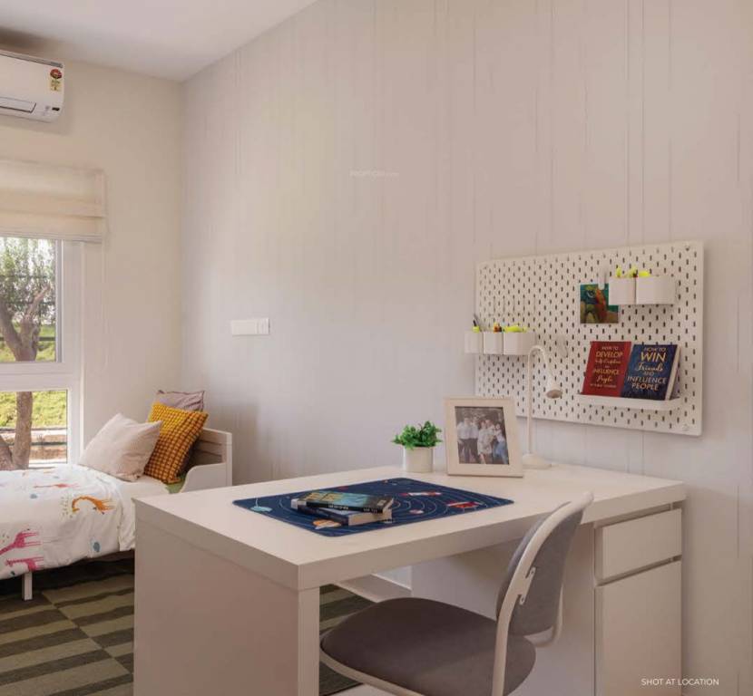  tropica phase 2 Bedroom