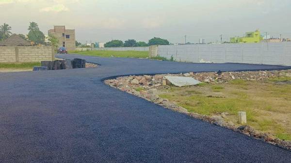  dc-avenue Internal Roads & Footpaths