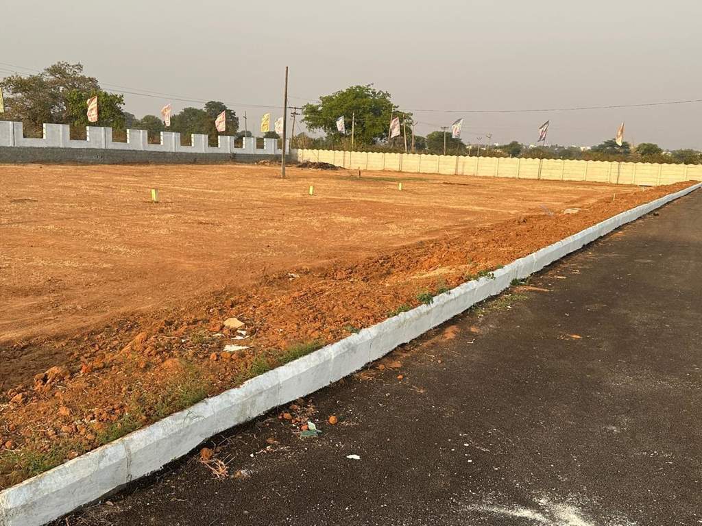  kadthal smartcity Plot