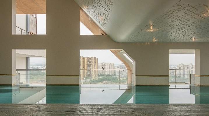  gateway towers 2 towers 102 and 103 Swimming Pool