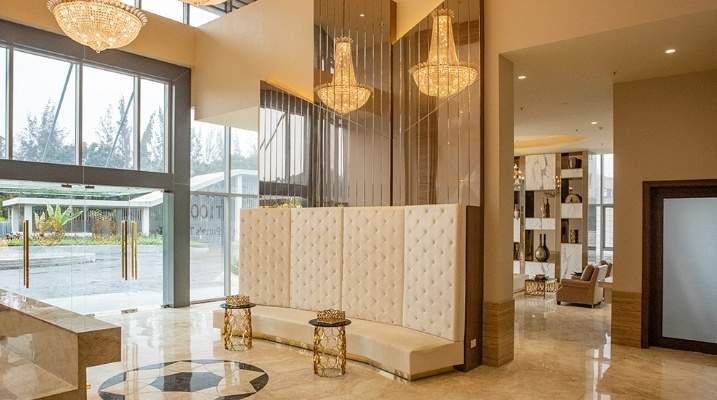  gateway towers 2 towers 102 and 103 Living Area