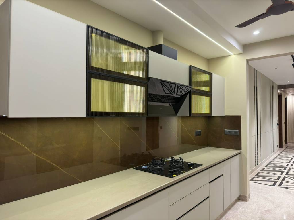  ggr floor 26 Kitchen