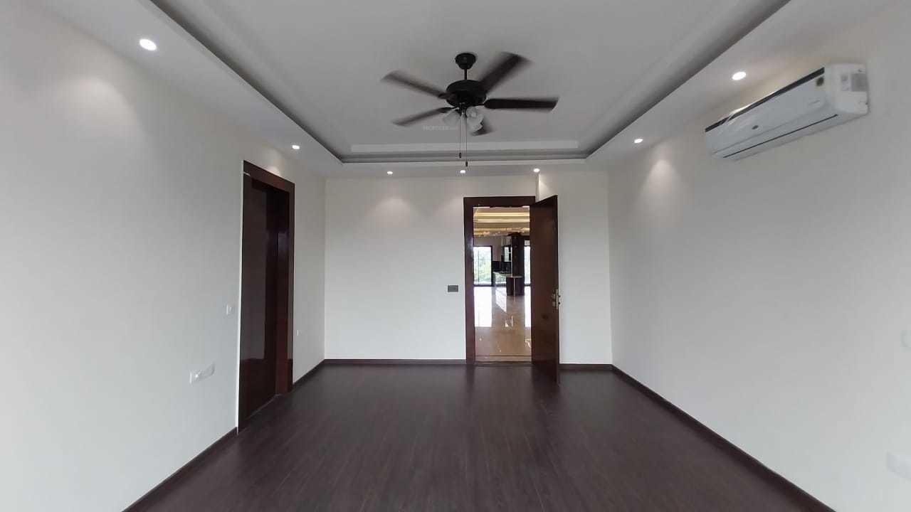  ggr floor 24 Bedroom