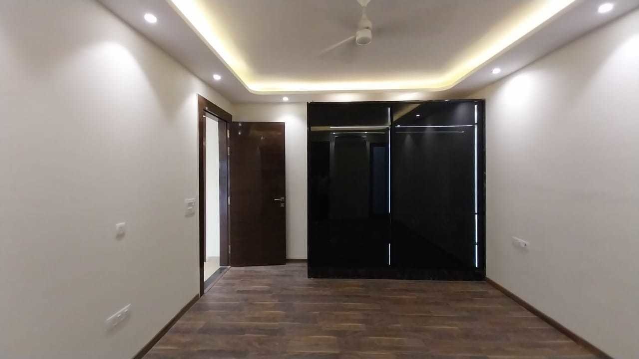  ggr floor 24 Bedroom