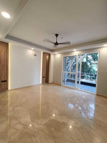  ggr-floor-23 Living Area