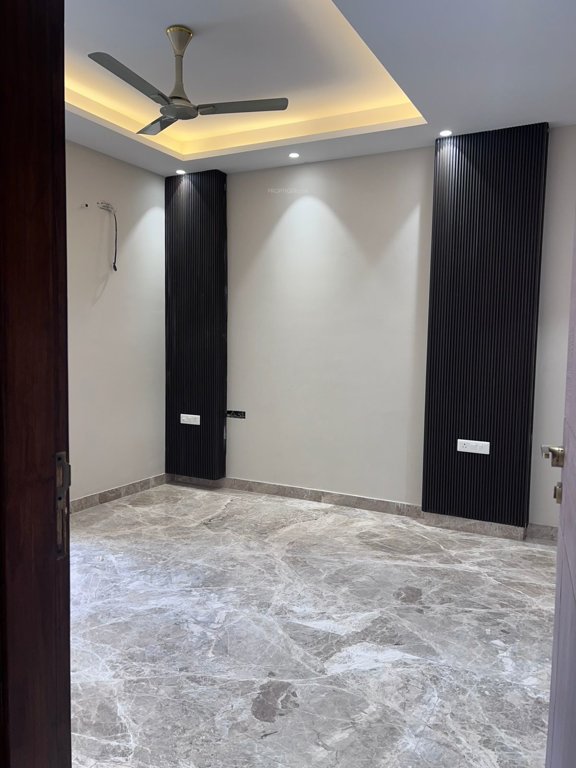  ggr floor 21 Bedroom