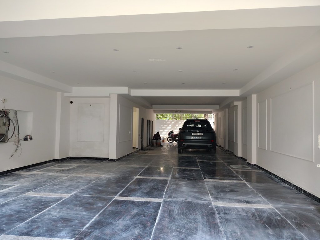  ggr floor 28 Car Parking