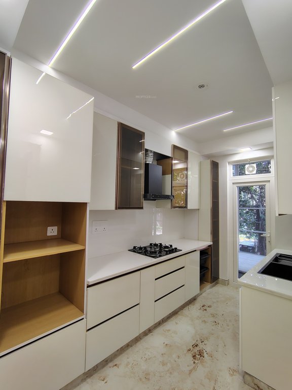  ggr floor 28 Kitchen