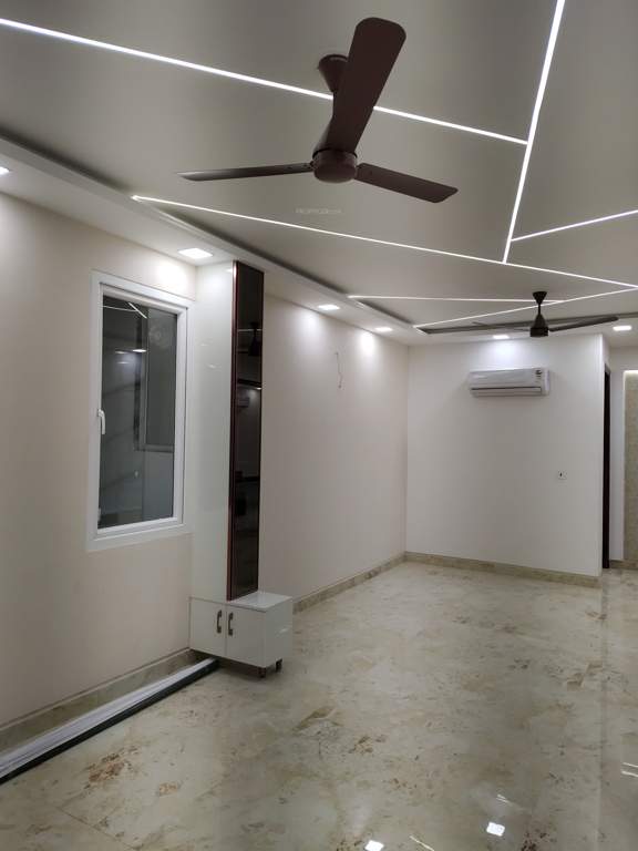  ggr floor 28 Living Area