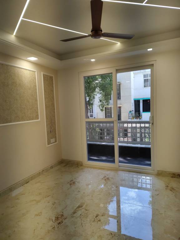  ggr floor 27 Bedroom