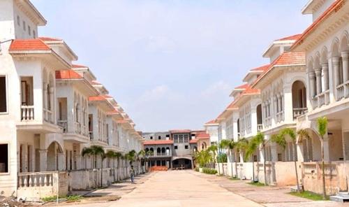 Internal Roads & Footpaths green-beauty-luxurious-villas Internal Roads & Footpaths