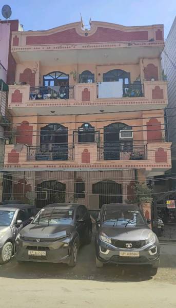  premium-builder-floor Elevation