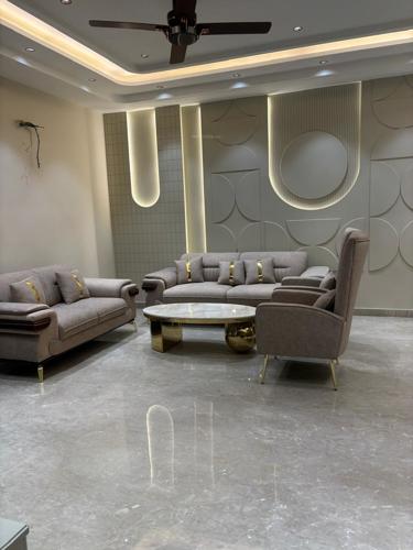  divine-luxury-homes Living Area