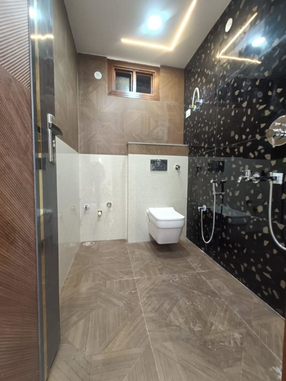 the sun view apartments Bathroom