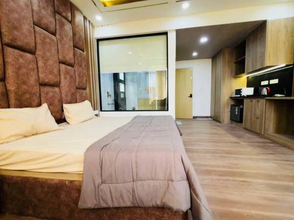 Bedroom pheonix-square Bedroom