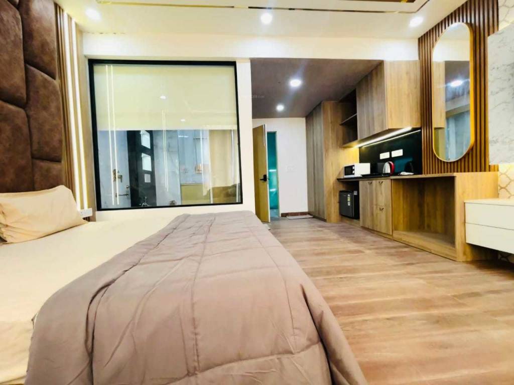 pheonix square Bedroom