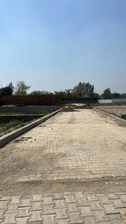  shree radhey kunj Plot