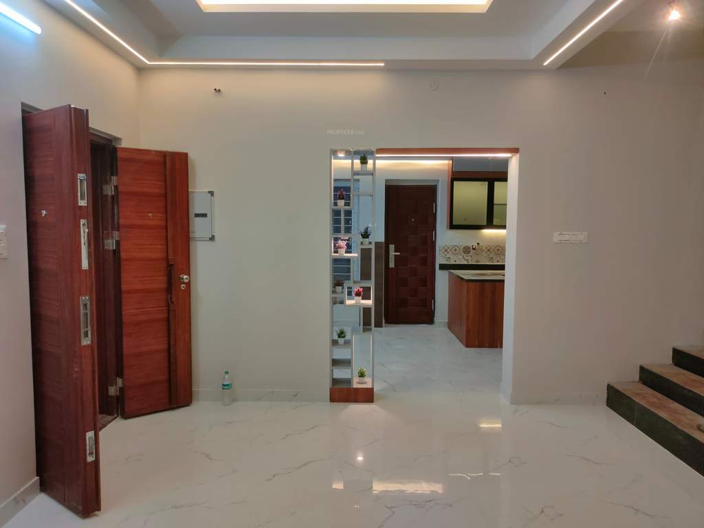  rr ishwaryam Living Area