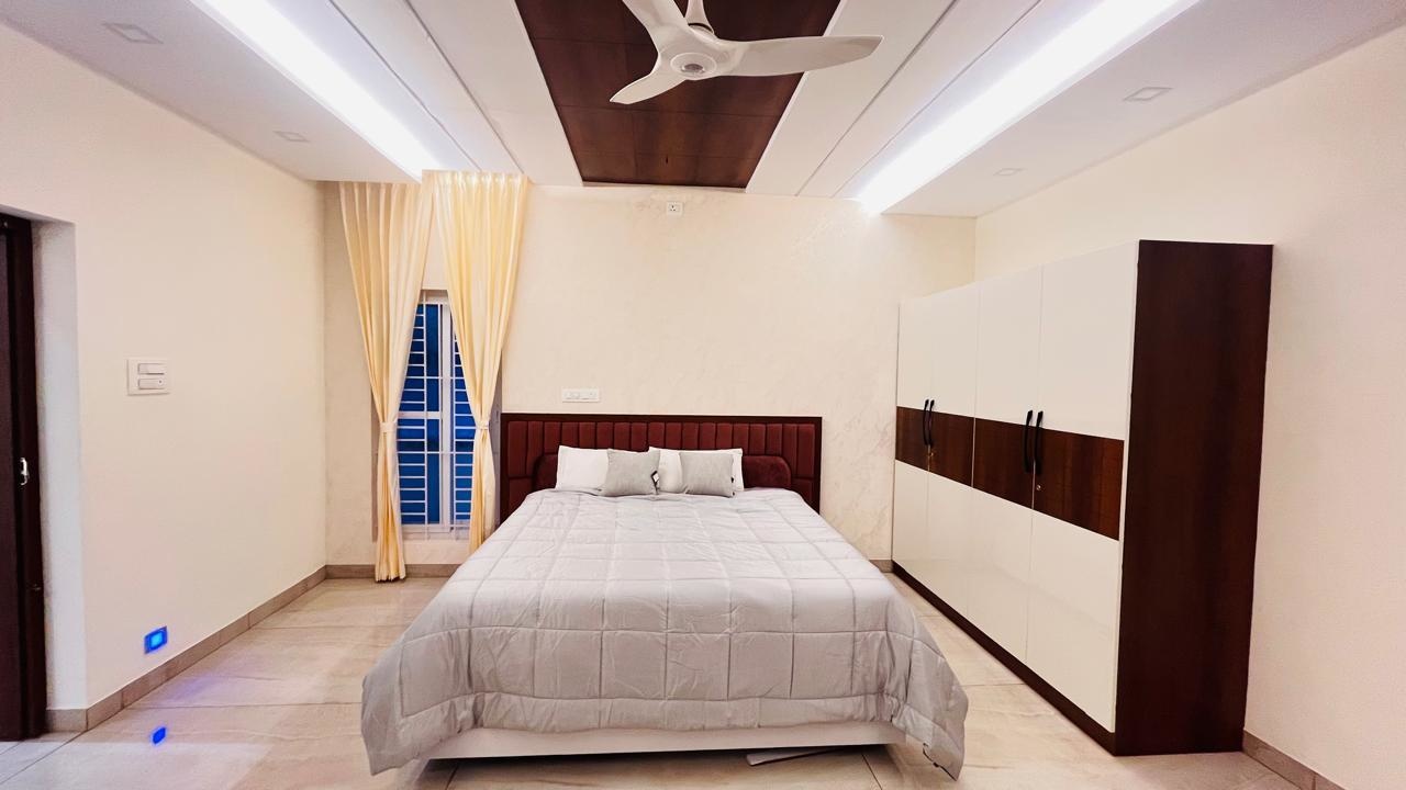 kumaraguru enclave Bedroom