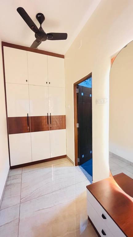 kumaraguru enclave Bedroom