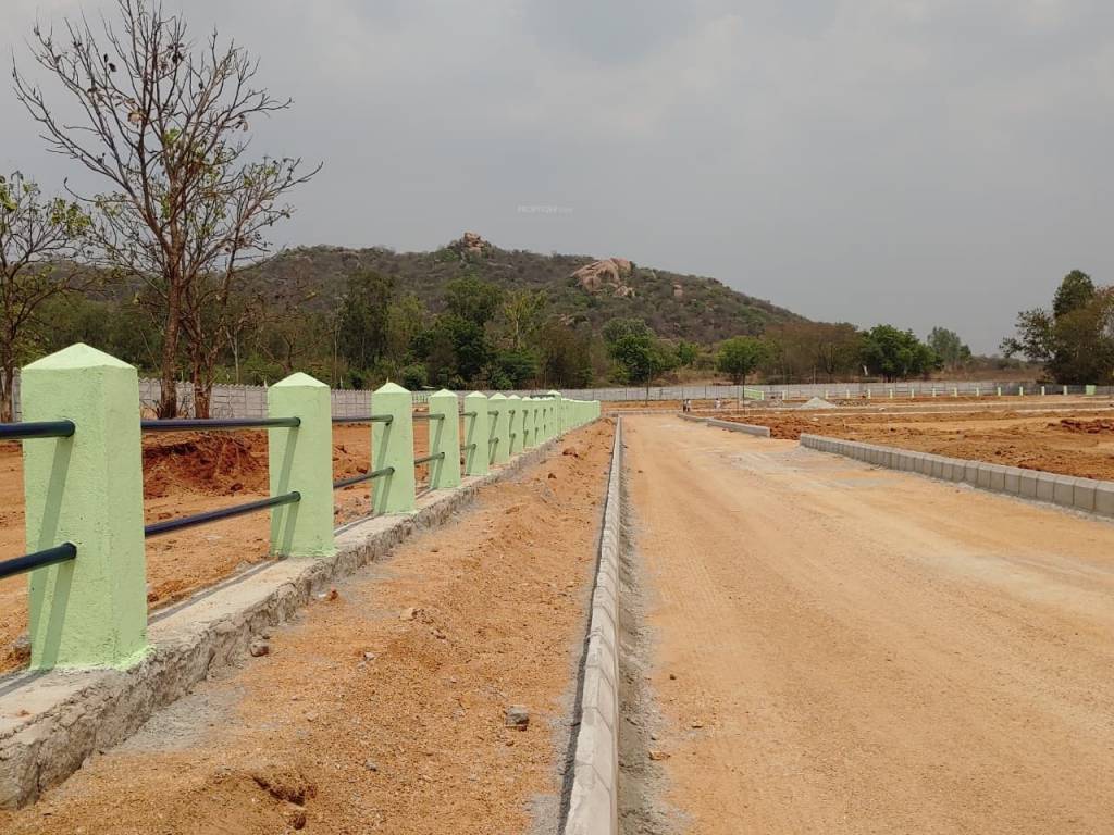  maitreya fourth city Plot