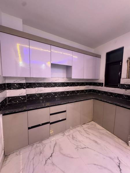  luxury-builder-floor Kitchen