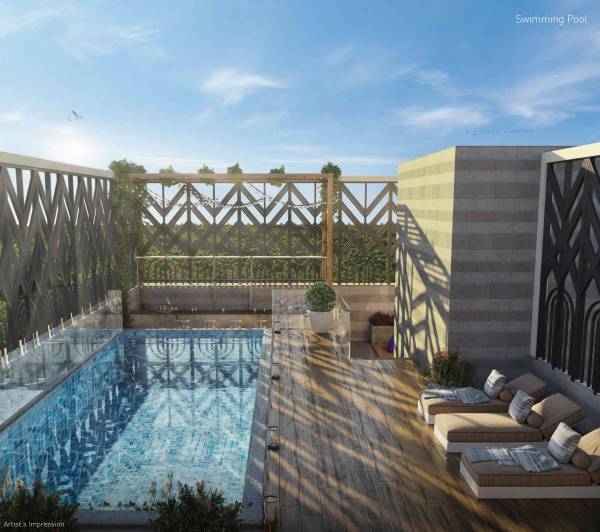  paramount Swimming Pool