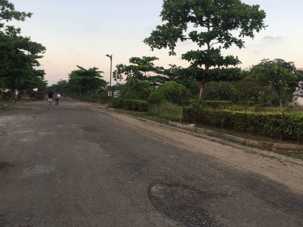  woodside-enclave Internal Roads & Footpaths