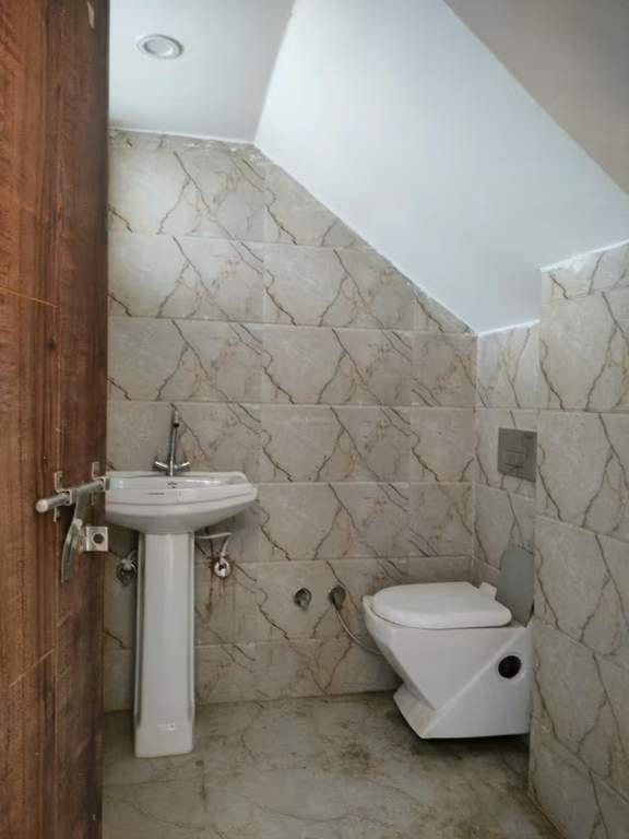  ashok gokul villa Bathroom