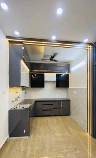 homes 3 bhk super luxury builder floors Kitchen