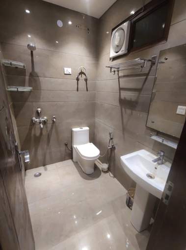  homes 3 bhk ultra luxury builder floors Bathroom