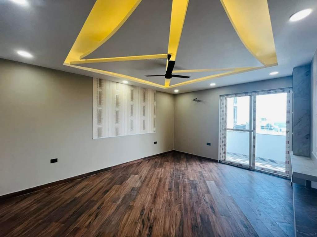 signature floors 3 Bedroom