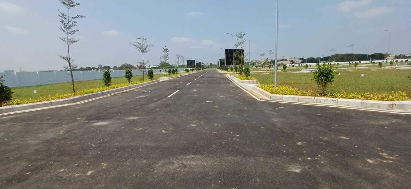  rwd vista marbella Internal Roads & Footpaths