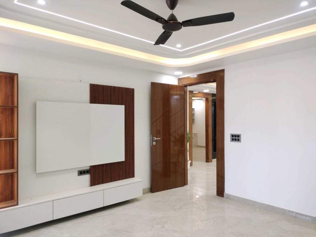  signature floors 358 sqyd Bedroom