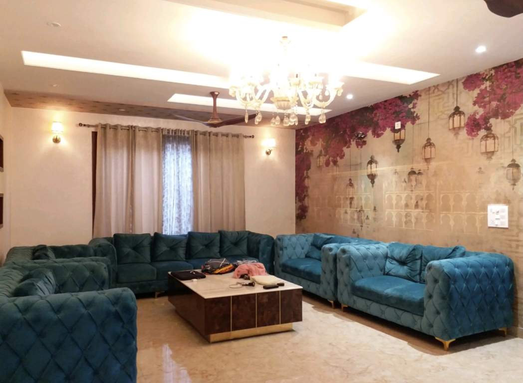 homes 4 bhk super ultra luxury builder floors Living Area