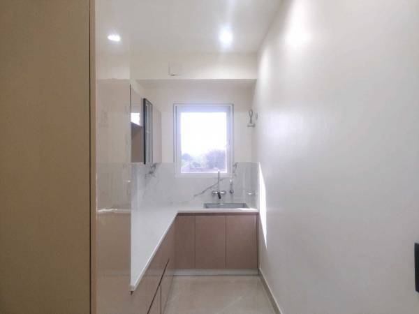  ultra-luxury-builder-floor Bathroom