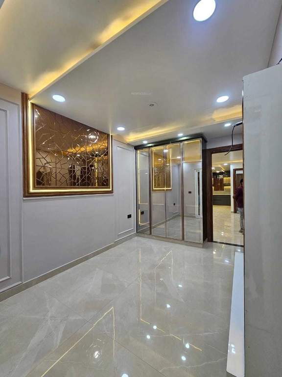  the crest Living Area